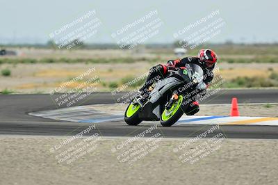 media/Apr-18-2025-TrackDaz (Fri) [[45f5874c44]]/C Group/Session 1 (Turn 7)/